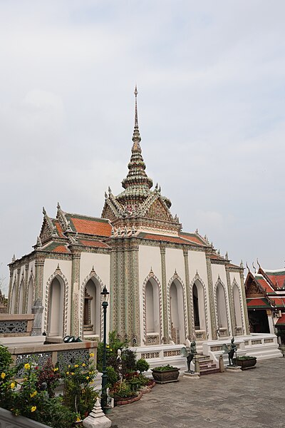 File:พระวิหารยอด.jpg