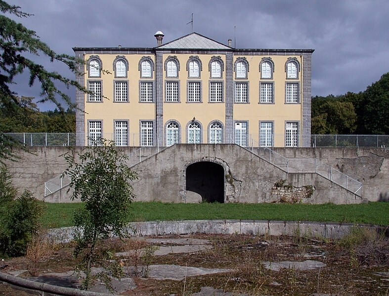 File:Château de Chalendrat.jpg