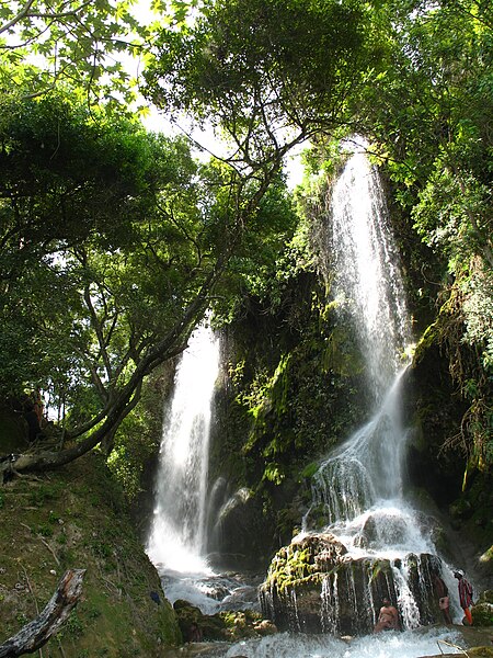 File:Haiti Saut-d'Eau.JPG