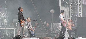 Linkin Park выступают на фестивале Sonisphere 2009