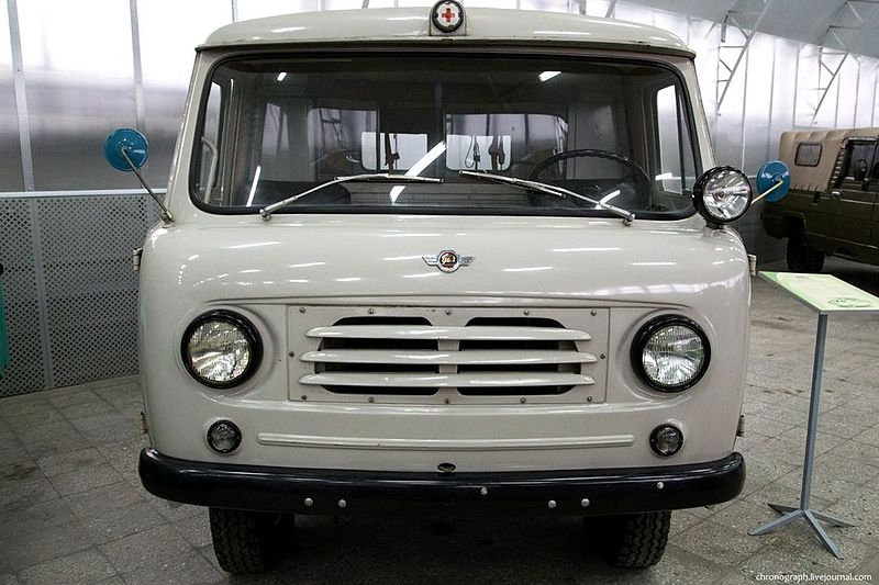 File:UAZ-450A.jpg