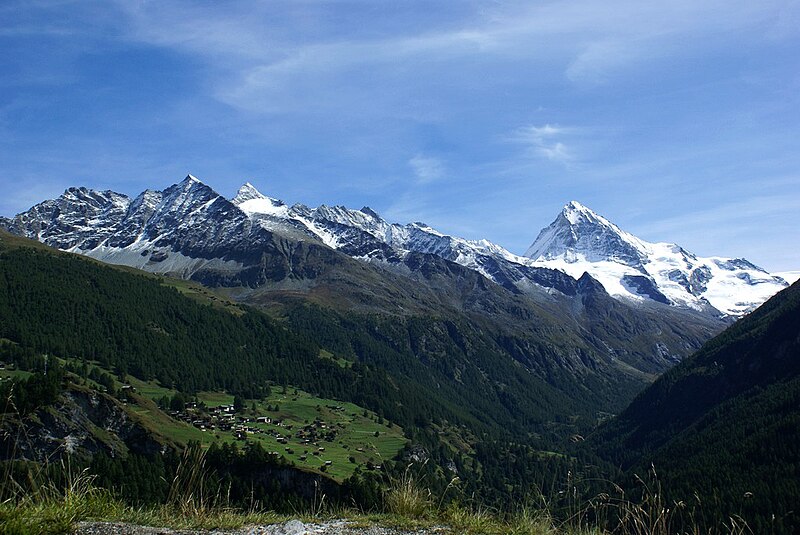 File:Val d'Hérens.jpg