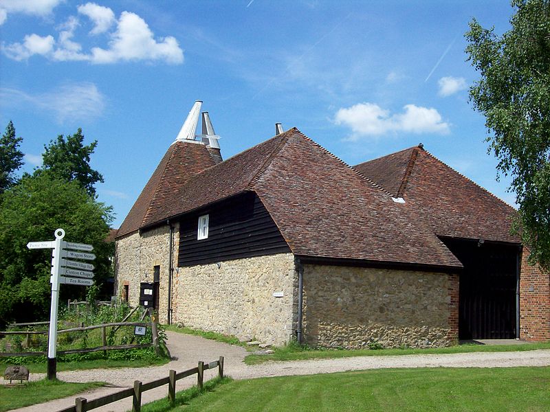 File:Cobtree oast2.JPG