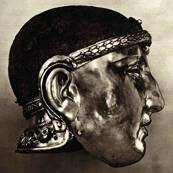 File:Emesa helmet (profile).jpg