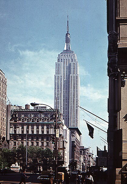 Файл:Empire State Building (1971).jpg