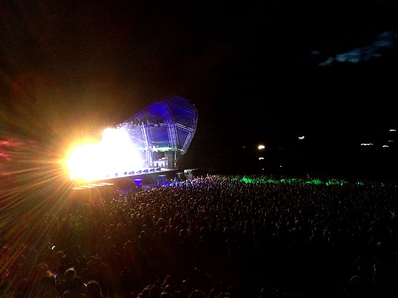 File:Knife Party @Hove2012.jpg