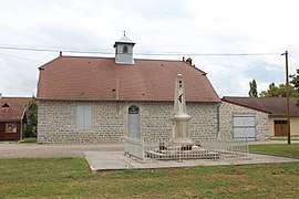 The town hall in Neuvilley