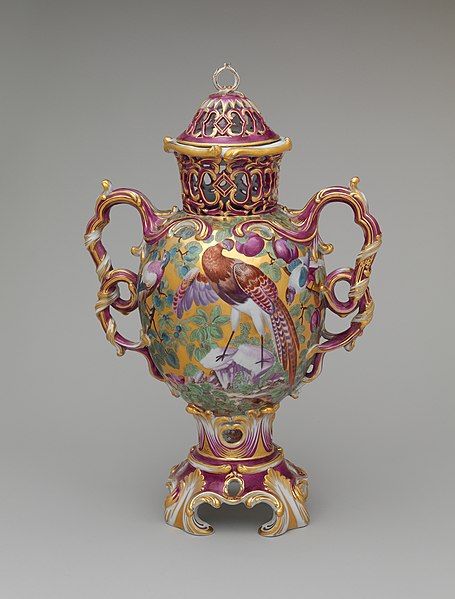 File:Perfume vase MET DP285422.jpg