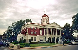 White County Courthouse in downtown Searcy