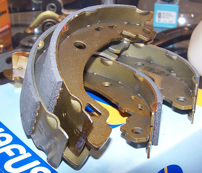 Файл:Brake shoes.jpg