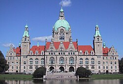 The New Town Hall in Hanover, built from 1901 to 1913.