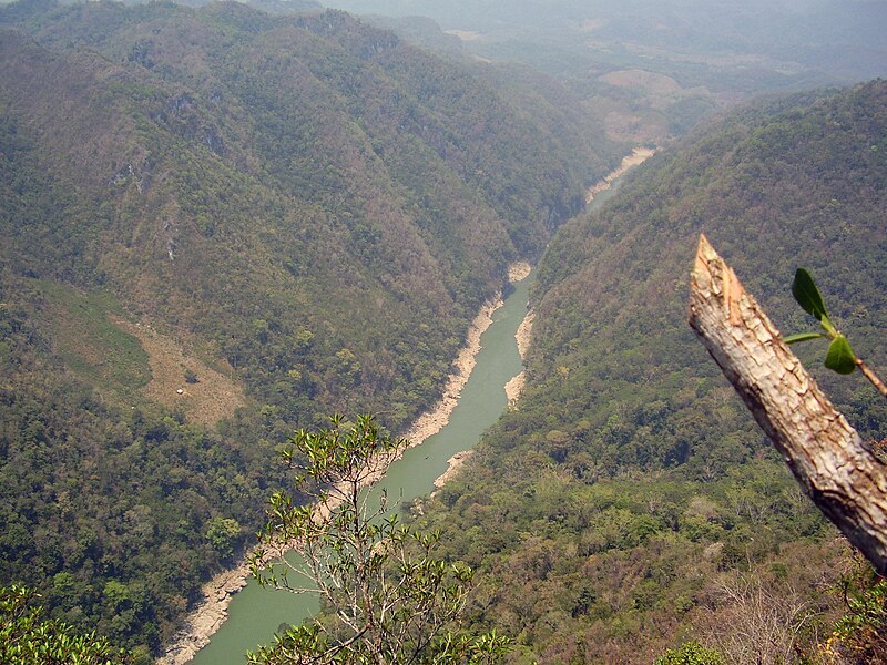 File:Cañon del usumacinta.jpg