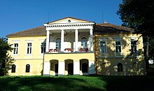 HONTIANSKE MORAVCE-MANOR HOUSE.jpg