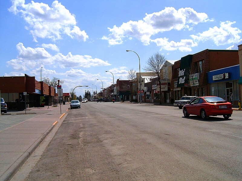 File:Alberta mainstreet Olds 033.jpg