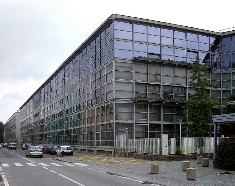 Файл:Olivetti Building Ivrea.jpg