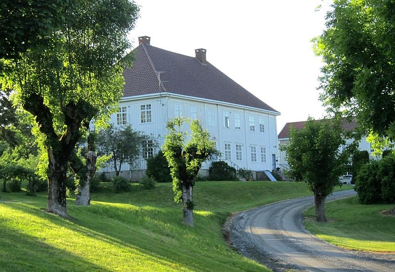 File:Frogner prestegård.jpg