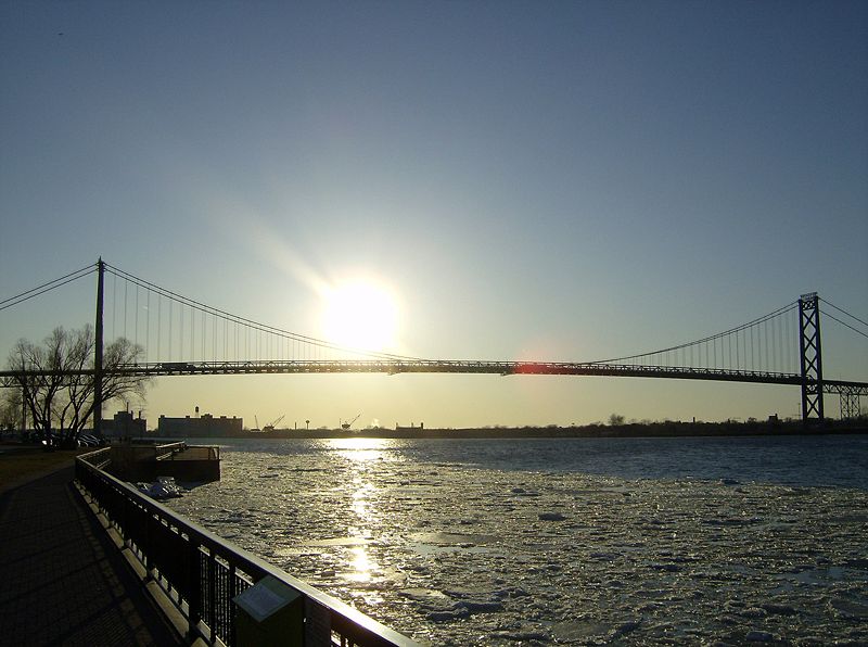 File:AmbassadorBridgesunsetting1.jpg