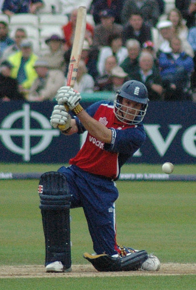 File:Andrew-Strauss-Cricketer-detail.jpg