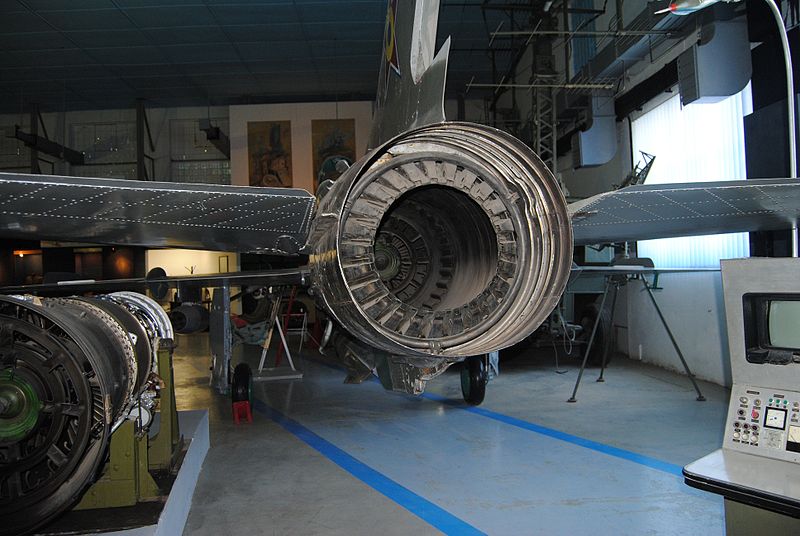 File:Back of a MiG-21.JPG