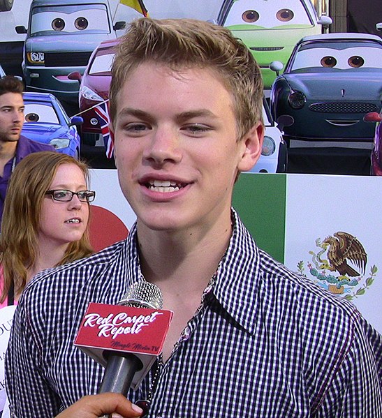 Archivo:Kenton Duty 2011.jpg