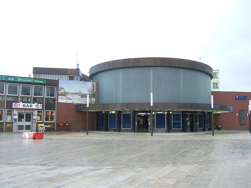 Archivo:Maubeuge station.jpg