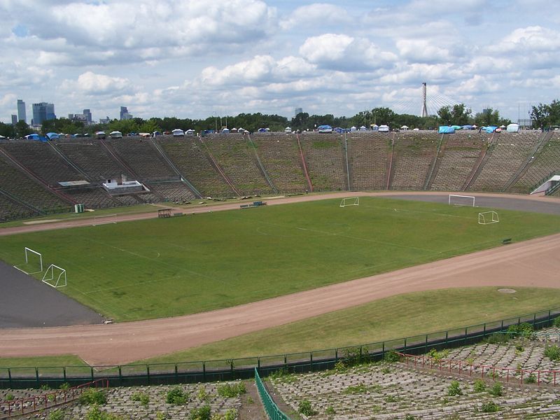 File:Warszawa-Stadion Dziesieciolecia-2006.jpg