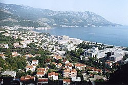 Bečići as it seen from Cetinje — Budva road