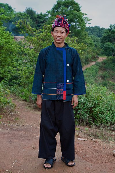 File:Akha Man in Thailand.jpg