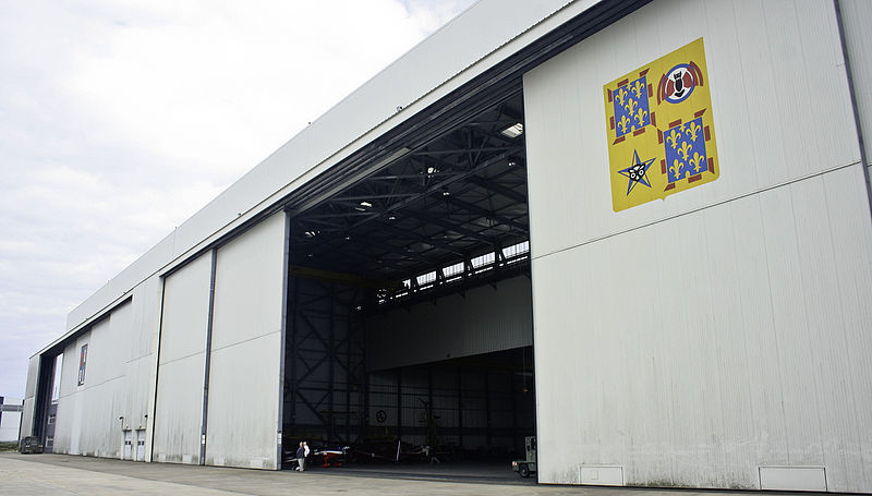 File:Hangar 1-61 Touraine BA123.jpg