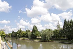 Canals in Kangqiao at Cambridge Forest New Town