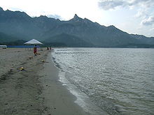 Kumgangsan-beach.jpg