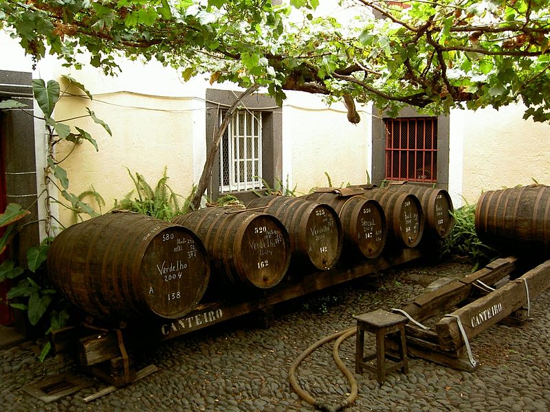 Файл:MadeiraWinery.jpg