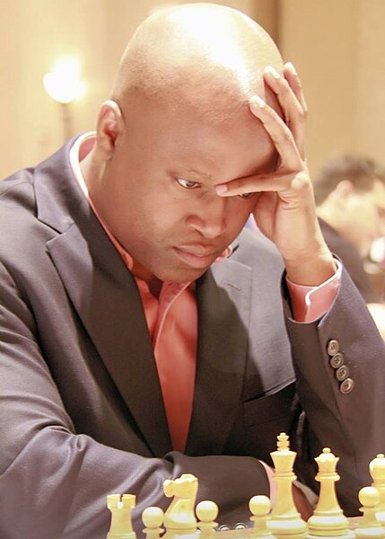 File:Maurice Ashley playing chess.jpg