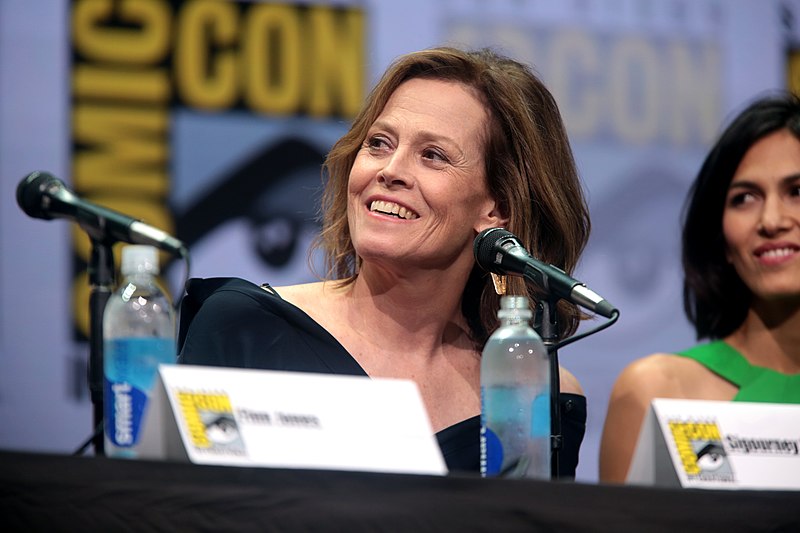 File:Sigourney Weaver (36144117956).jpg