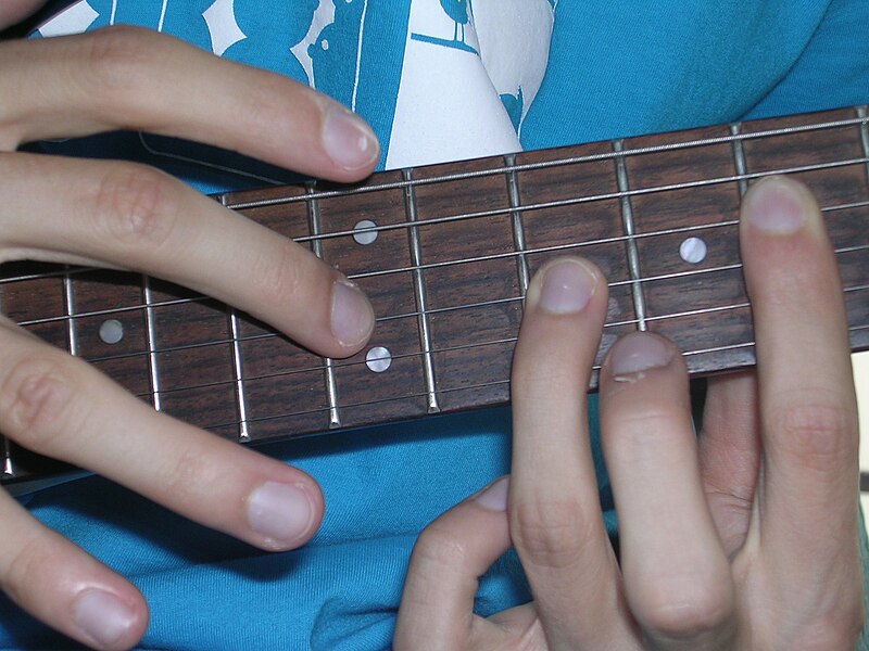 File:Tapping guitar.jpg