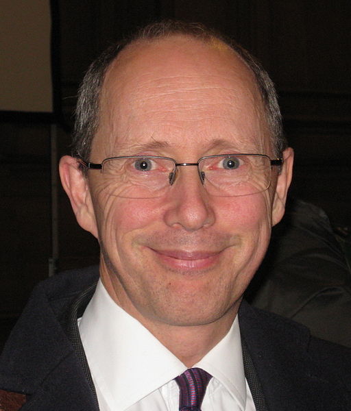 File:Andrew Dilnot 2014.jpg