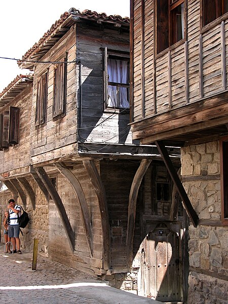 Файл:Sozopol-oldhouses.jpg