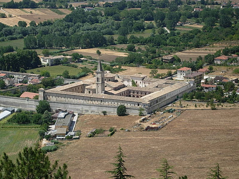 Archivo:Badia Morronese (AQ).JPG