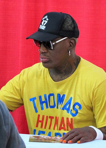 File:Dennis Rodman 01 (34679281591).jpg