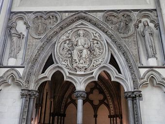 Relief of Christ (façade)