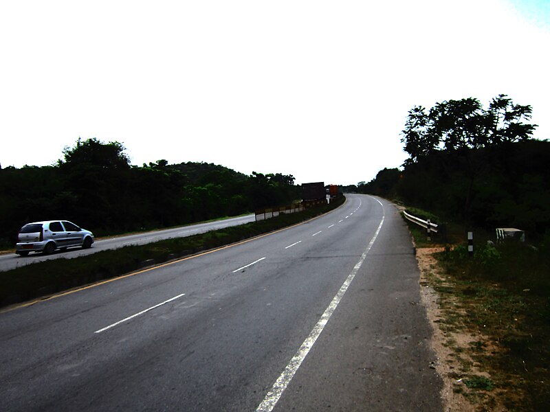 File:NH46 Highway India.jpg