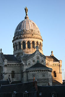 Basilique Saint Martin.jpg