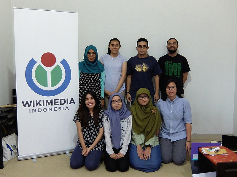 File:Wikimedia Indonesia-Malaysia Meetup 2.jpg