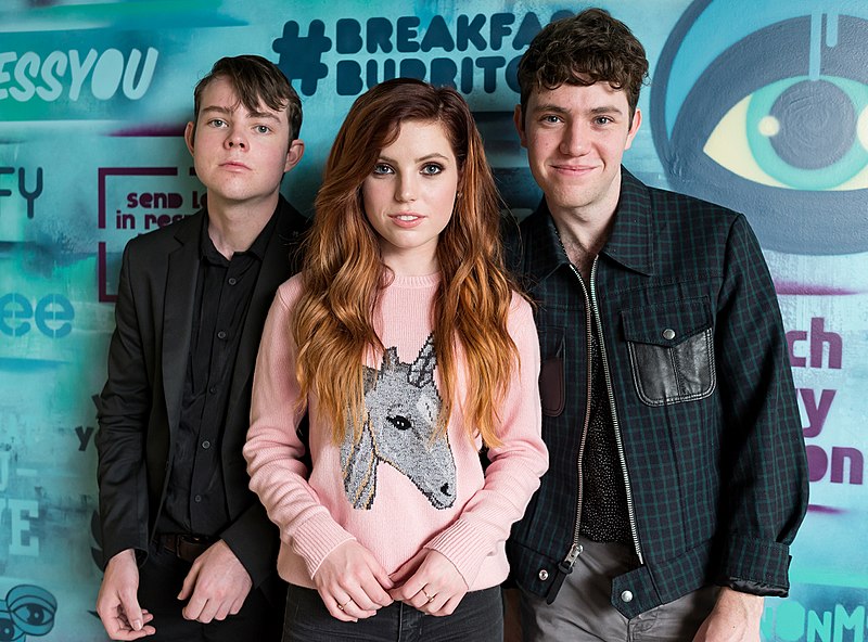 File:Echosmith 11 15 2017.jpg