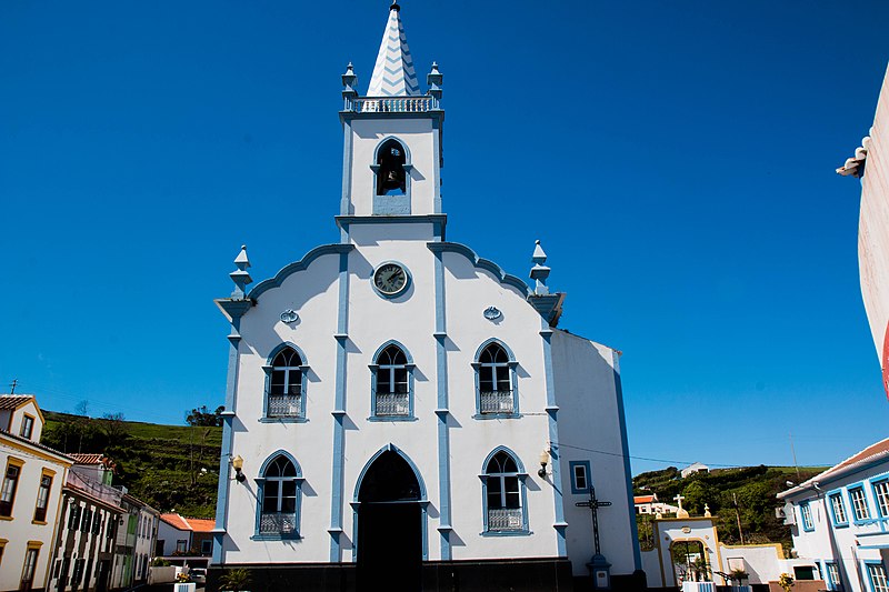 Archivo:Igreja-Agualva.jpg