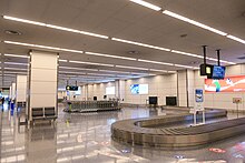 Tokyo-International-Airport T2 Baggage-claim.jpg