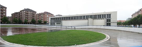 Centro Cívico Ariznavarra.