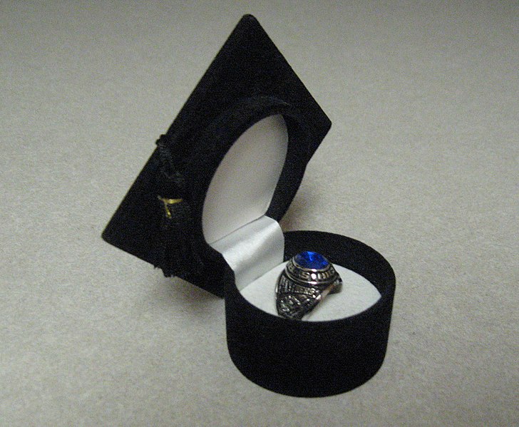 File:Class Ring.JPG