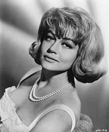 Dorothy Malone (1963).jpg