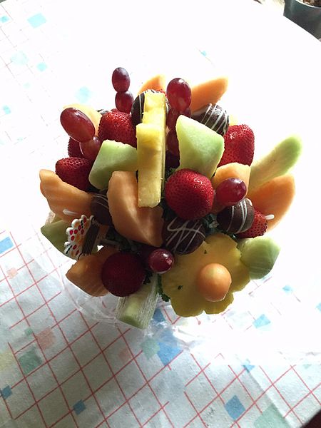 File:Fruit bouquet.jpg